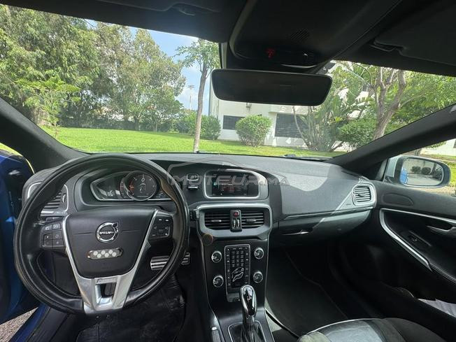 Volvo V40 Diesel Automatique 2016 à Casablanca