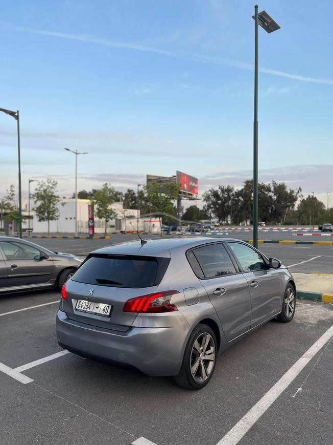 peugeot 308 automatique 2018