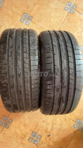 Pneu (225/40 R18)