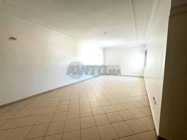 CMN-AC-1882 - Appartement à vendre à Al Mostakbal - 2