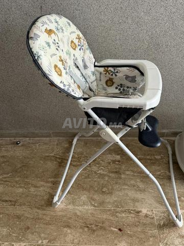 Chaise haute pour bébé - 2