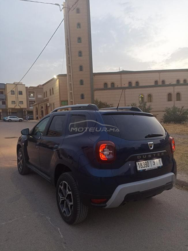 je mets en ma voiture dacia duster bon etta 