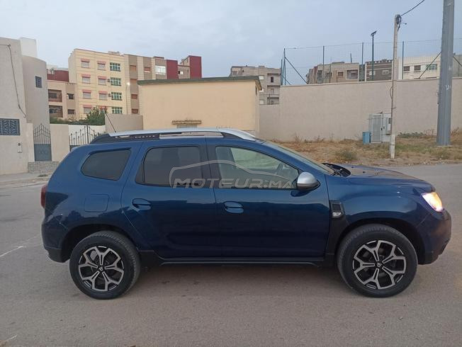 je mets en ma voiture dacia duster bon etta 