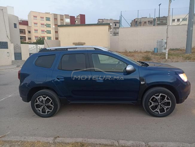 je mets en ma voiture dacia duster bon etta 