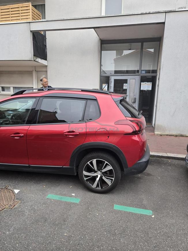 Peugeot 2008 Essence Automatique 2018 à Casablanca