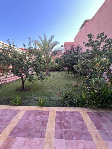 Vends VILLA plain pied avec grand jardin - 2