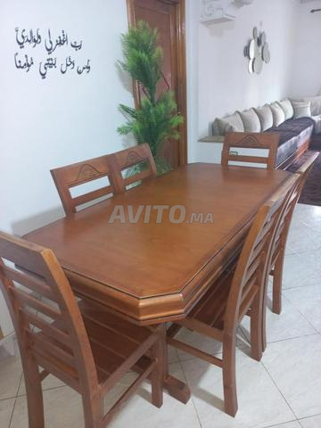 طاولة طعام خشبية عالية الجودة - 6 كراسي - 2