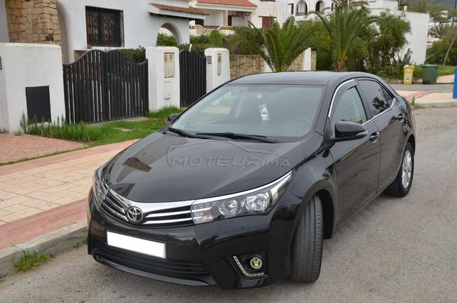 TOYOTA COROLLA 2017