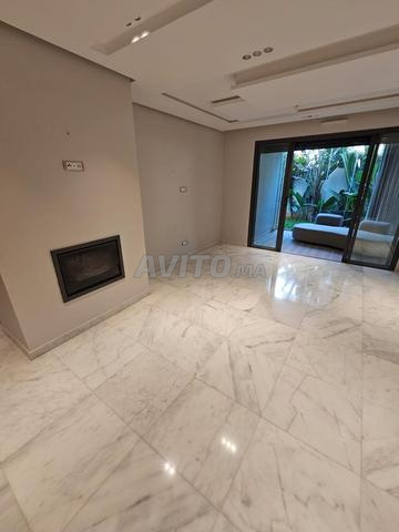 Appartement à louer 150 m² à Bouskoura - 2