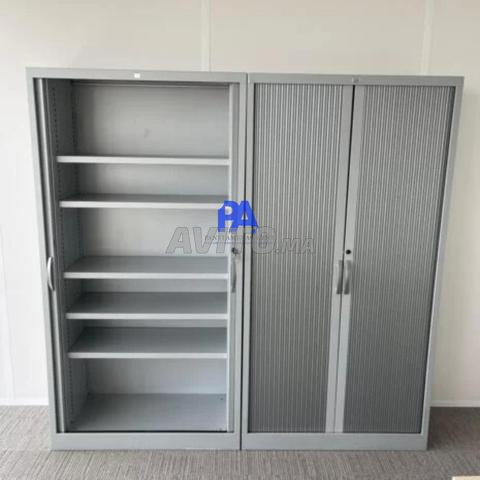 armoire porte rideaux 2m et 1m en stock/VESTIAIRE