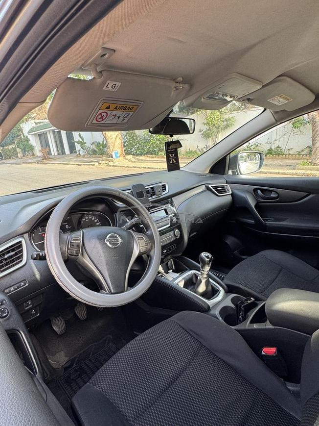 Nissan Qashqai modèle 2016 1ere main 