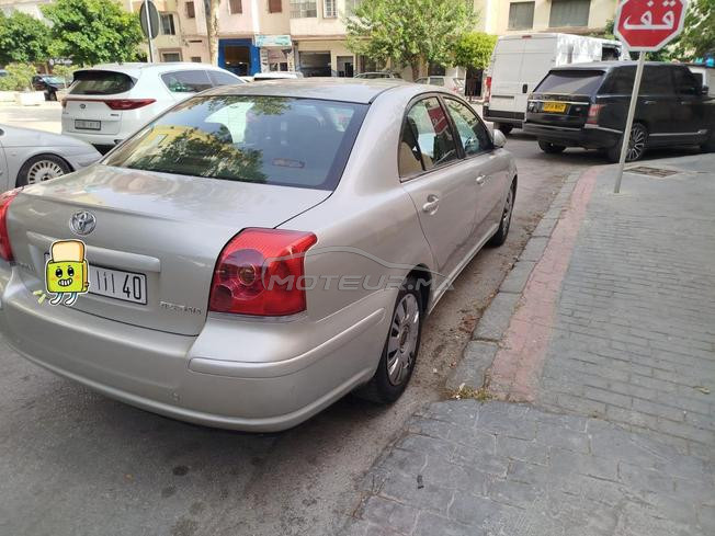 Toyota Avensis Essence Manuelle 2005 à Tanger