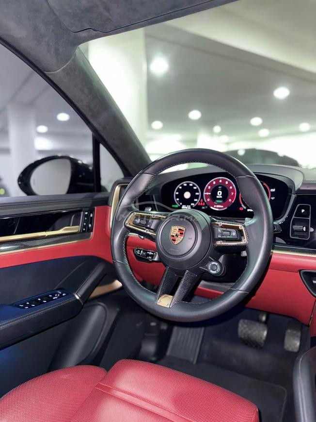 porche cayenne 2024