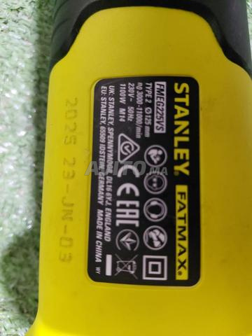 Meuleuse d'angle Stanley Fatmax 1100W (FMEG225VS) - 2