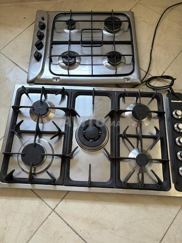 Cuisinière à gaz grande et une petite - 2