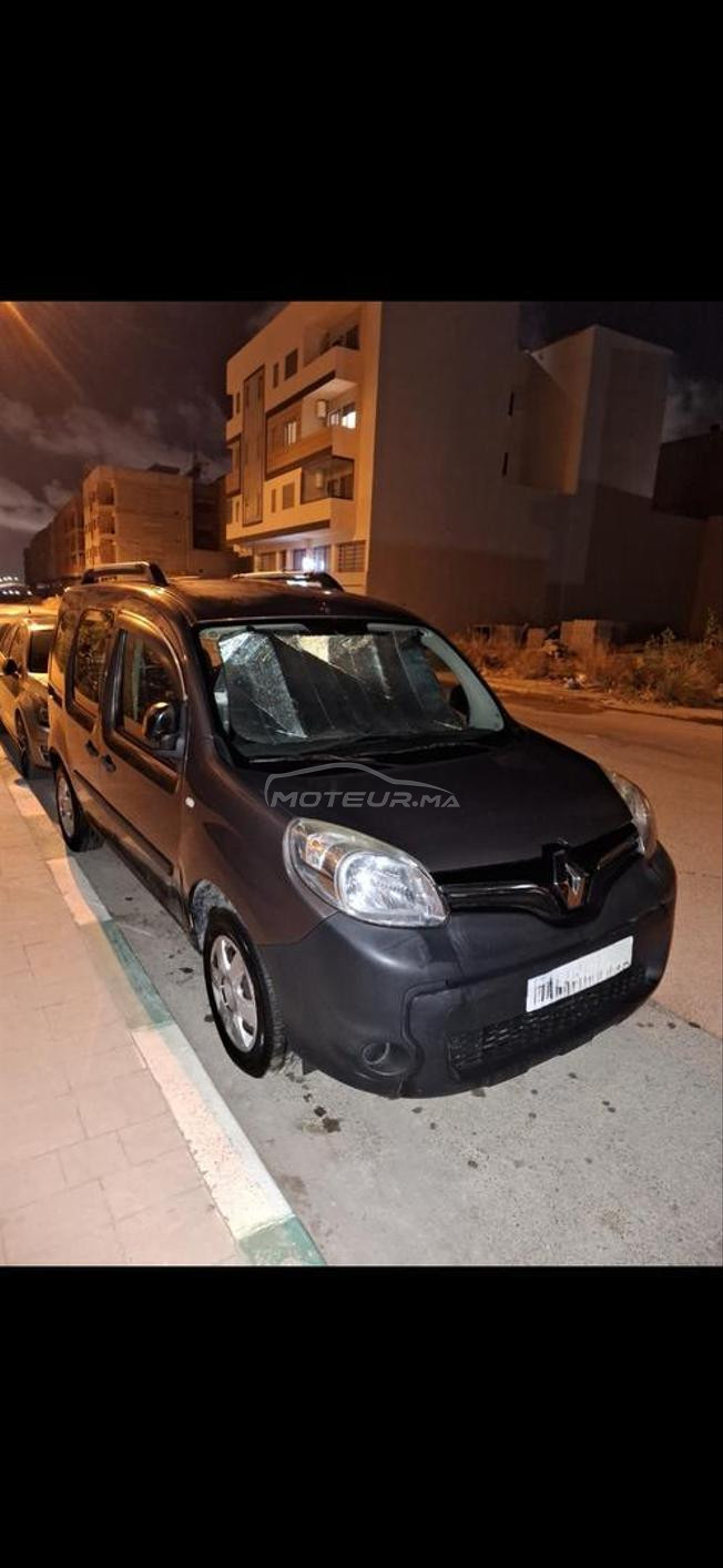 kangoo en tres bon état à vendre