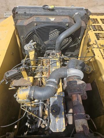 CATERPILLAR 318 B - 2