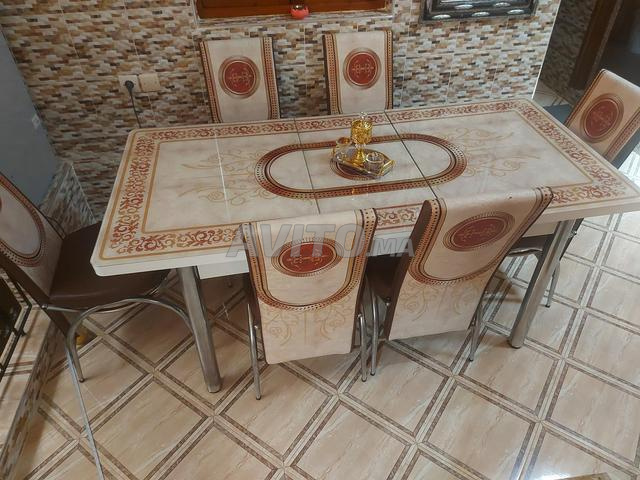 Ensemble de table à manger avec 6 chaises à Tiznit - 2