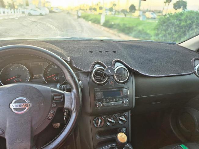 Nissan Qashqai août 2013 de bon état 