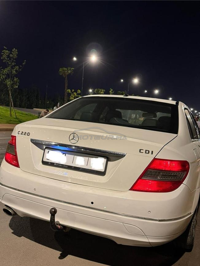 Mercedes-Benz 220 Diesel Automatique 2008 à Salé
