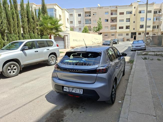 Peugeot 208 Diesel Manuelle 2023 à Agadir