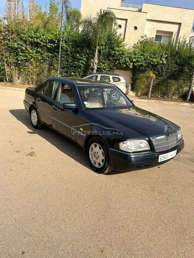 Mercedes W202 C200 essence 