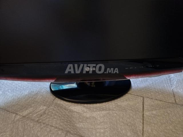 TV LG M2762D 27 pouces – TV - 2