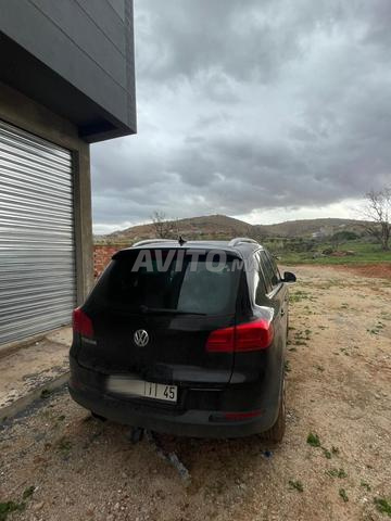 Volkswagen Tiguan - 2