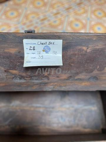 Ancien coffre en bois massif sculpté / Chest box - 2
