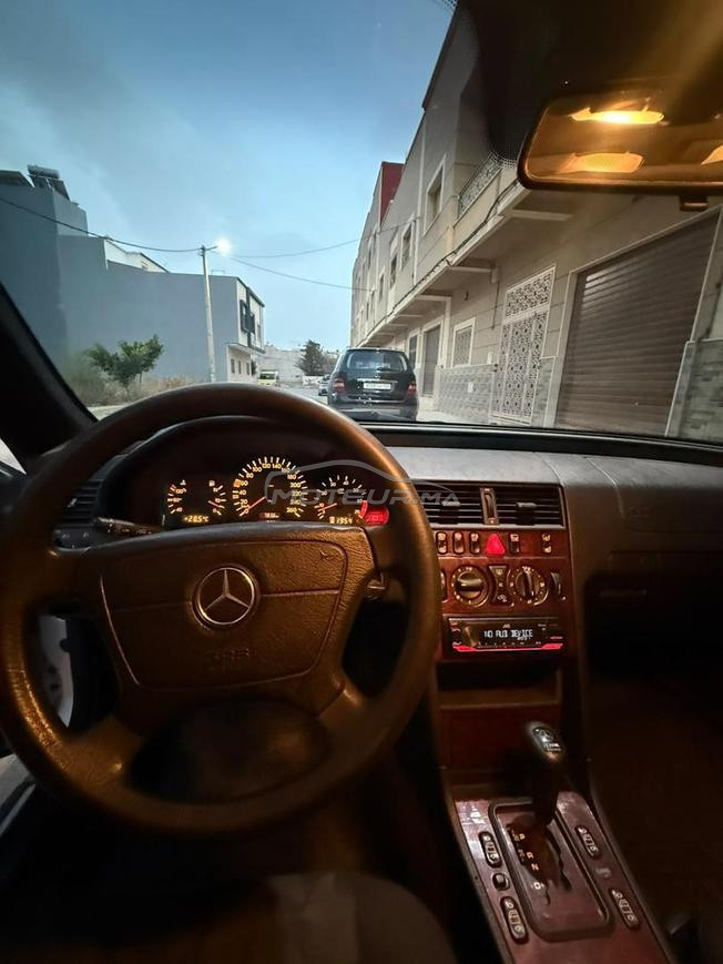 Mercedes-Benz Classe C Essence Automatique 2000