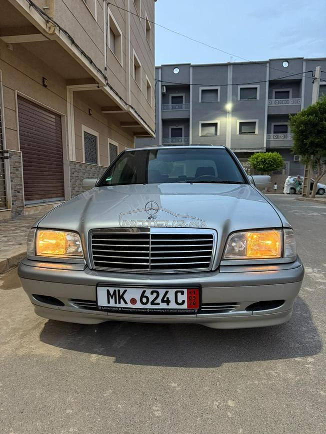 Mercedes-Benz Classe C Essence Automatique 2000