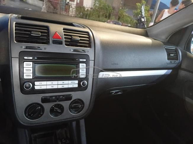 golf 5 model 2007 mois 11 bon etat