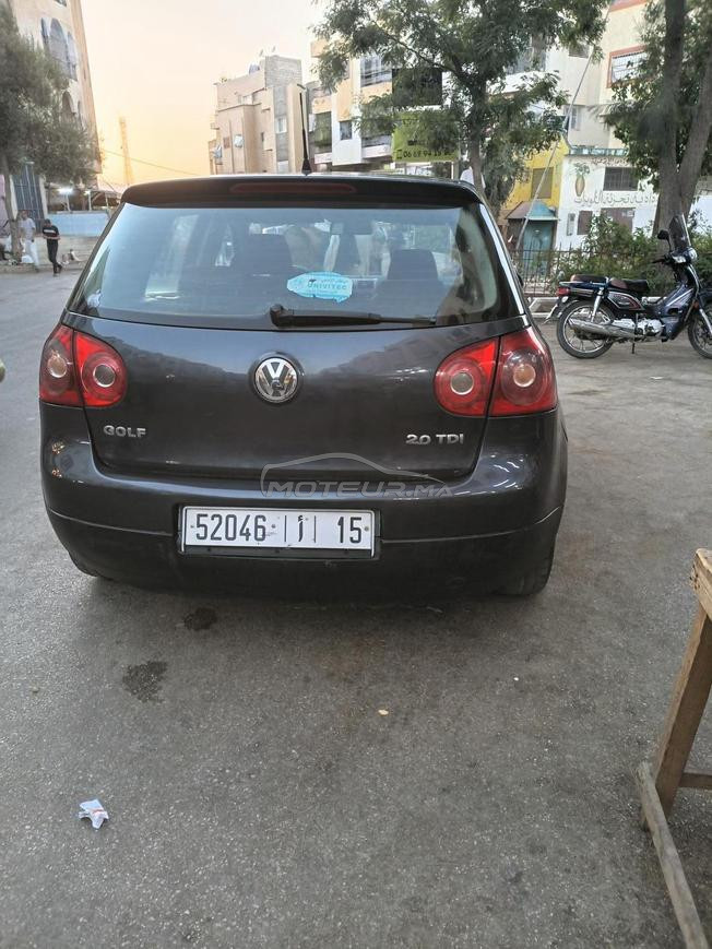 golf 5 model 2007 mois 11 bon etat