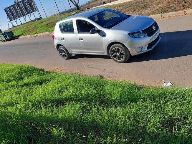 Dacia sandero model 2016