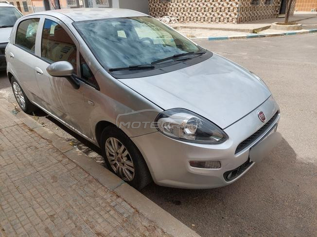 Fiat Punto Diesel Manuelle 2018 à Khouribga