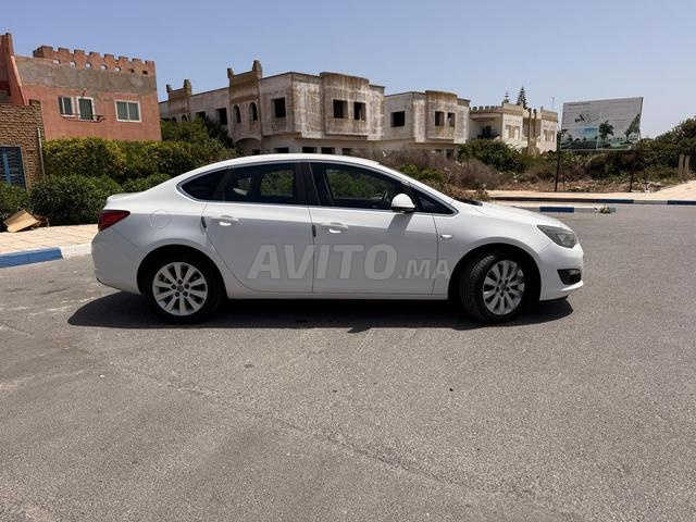 Opel Astra 6ch - 2