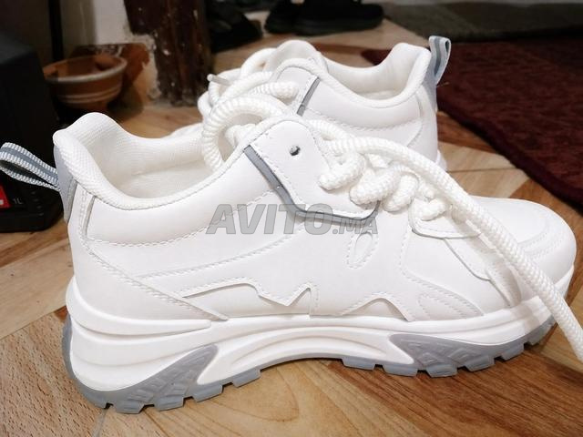 Chaussures élégantes pour femme Très bon état - 2