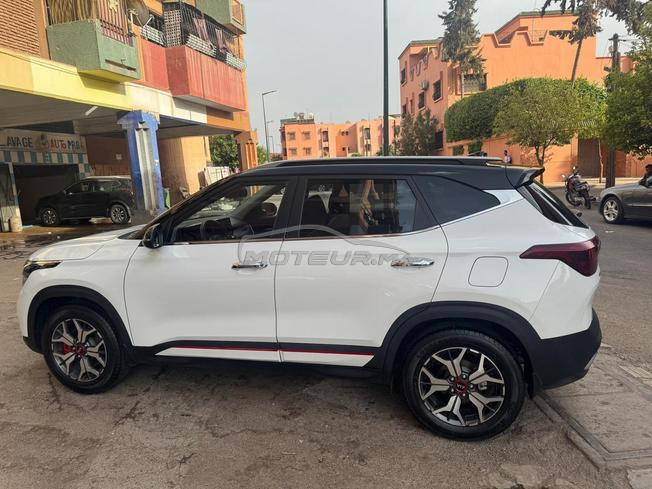 VOITURE KIA SELTOS 