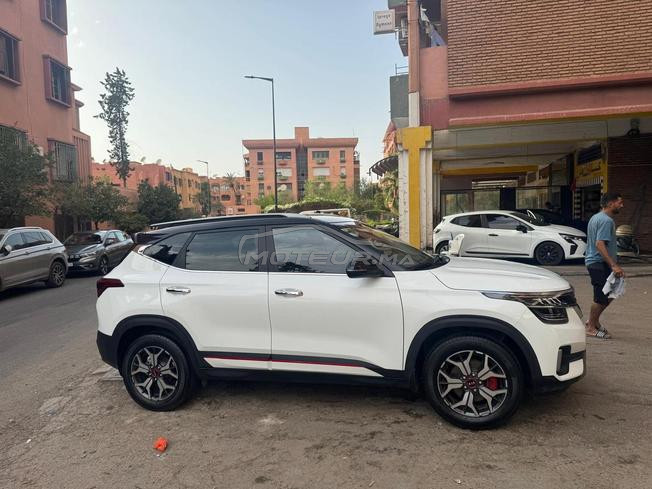 VOITURE KIA SELTOS 