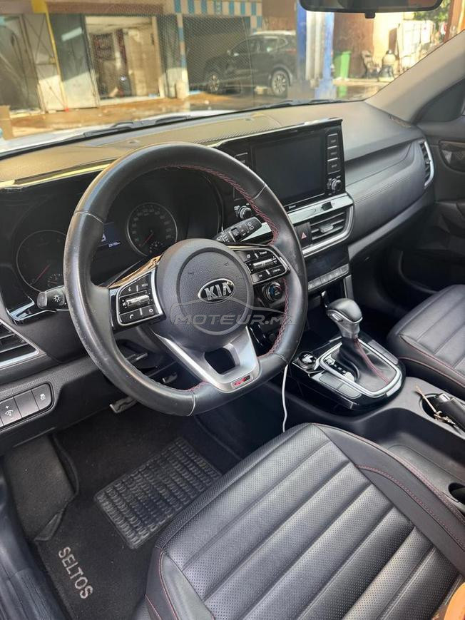VOITURE KIA SELTOS 