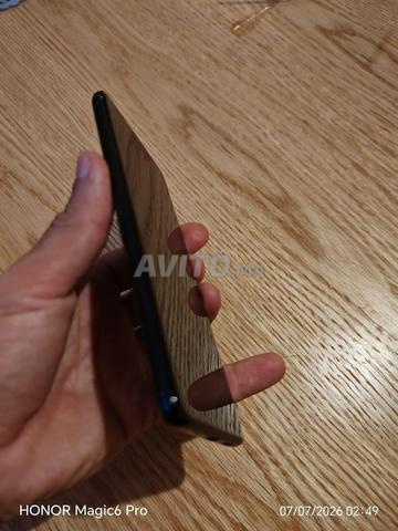 Samsung Galaxy S20 Plus - 2