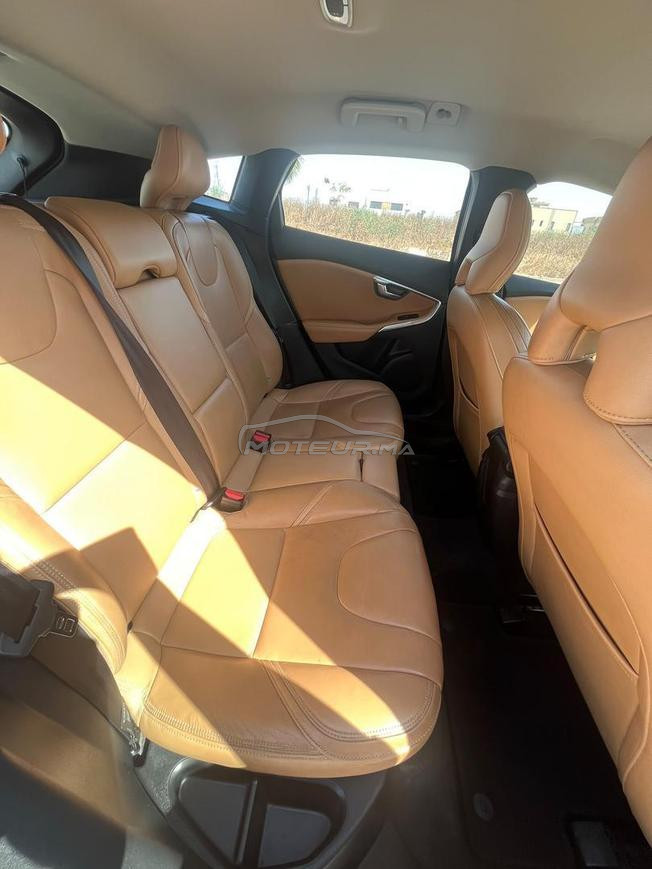 Volvo V40 Cross Country Automatique à Casablanca