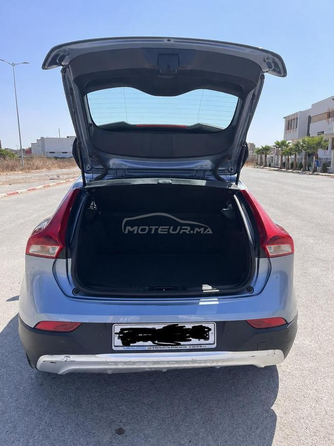 Volvo V40 Cross Country Automatique à Casablanca
