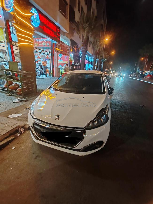 Peugeot 208 active