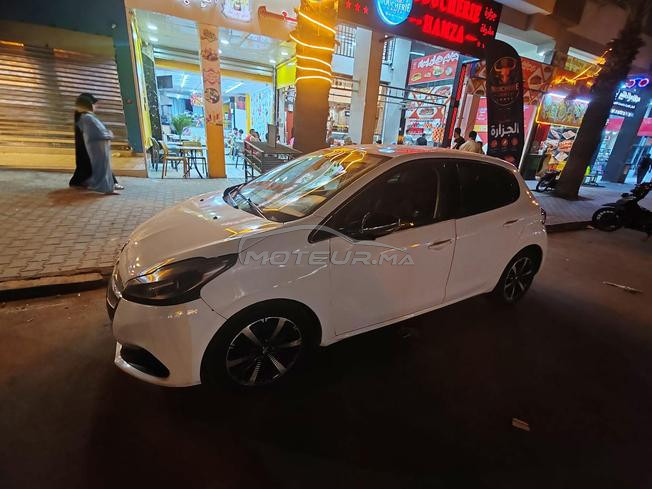 Peugeot 208 active
