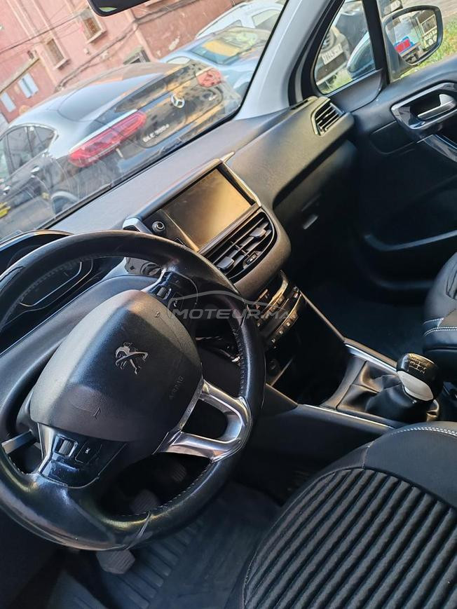 Peugeot 208 active