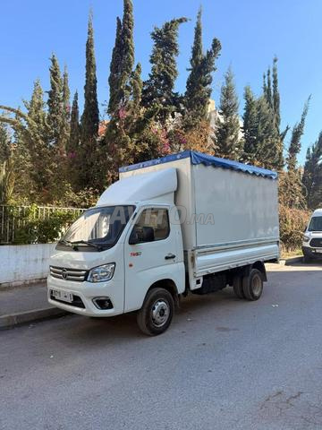 بيع أو إيجار فوتون 09 2024 مع هيكل