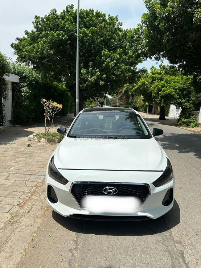 une belle voiture à vendre 