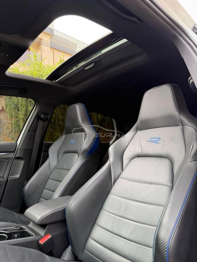 volkswagen golf 8 R essence