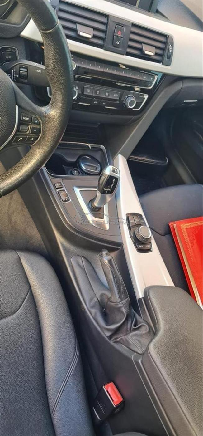 BMW Série 3 Diesel Automatique 2018 à Casablanca
